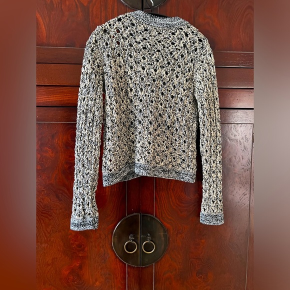 Zara Gray Knit Women's Sweater with Gold Accents - Picture 3 of 10